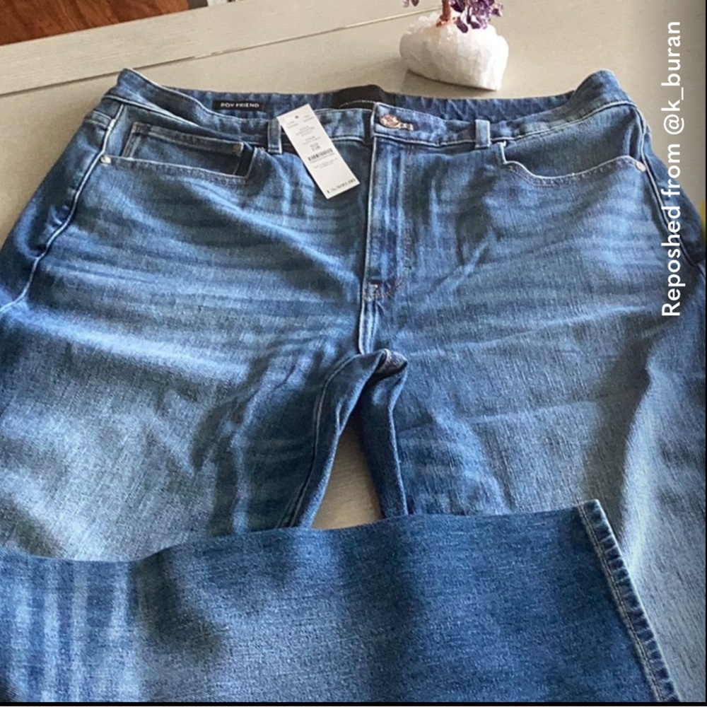 WHBM Boyfriend jean, color Caspian original, SZ 12R, NWT